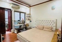 Bán gấp nhà Trương Định, 45m2, 5T, 9.5 tỷ tặng toàn bộ nội thất. Giá thương lượng.... Bán nhà riêng tại Tương Mai, Hà Nội 03