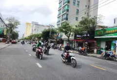 BÁN NHÀ 4 TẦNG 1 TUM – MT TÔ HIẾN THÀNH, SƠN TRÀ

• Diện tích: 75m² – ngang 5m
• Mặt tiền đường Tô... Bán nhà mặt phố tại An Hải, Đà Nẵng 06