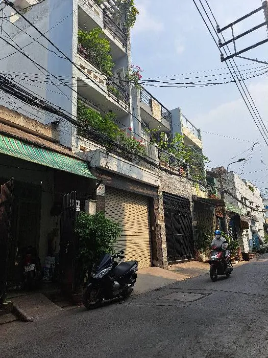 Bán nhà riêng 2 tầng tại phường Bình Hưng Hòa, Bình Tân, mặt tiền 4m, giá 5,7 tỷ... Bán nhà riêng tại Bình Hưng Hòa, Hồ Chí Minh 01
