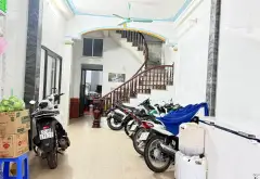 🔥 VỊ TRÍ ĐẸP – CHÂN CẦU VƯỢT ĐỒNG SÉP
👉 Tổng 2 DT 200m², mỗi căn 100m², mặt tiền gần 10m. Chia 2... Bán nhà mặt phố tại Từ Sơn, Bắc Ninh 05