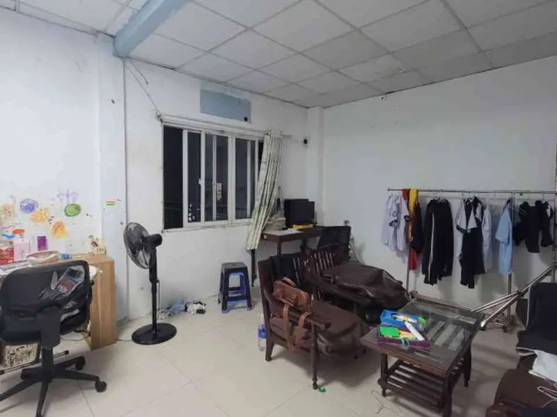 Bán nhà riêng 2 tầng 49m2 tại phường Tân Sơn, Hồ Chí Minh hướng Nam... Bán nhà riêng tại Tân Sơn, Hồ Chí Minh 01
