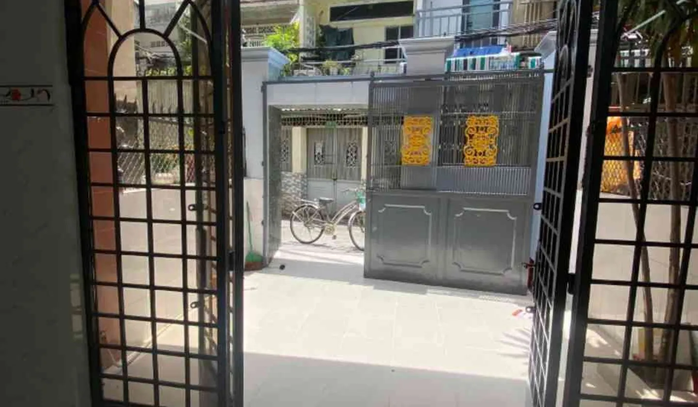 Bán nhà riêng 2 tầng diện tích 67,1m2 hướng Đông Bắc tại Quận 4... Bán nhà riêng tại Khánh Hội, Hồ Chí Minh 01