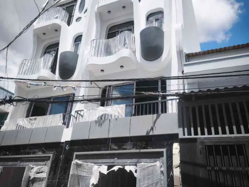 Siêu phẩm nhà 5 tầng sang trọng, nội thất tiền tỷ, hẻm xe hơi tại quận trung tâm... Bán nhà riêng tại Bình Trị Đông, Hồ Chí Minh 01