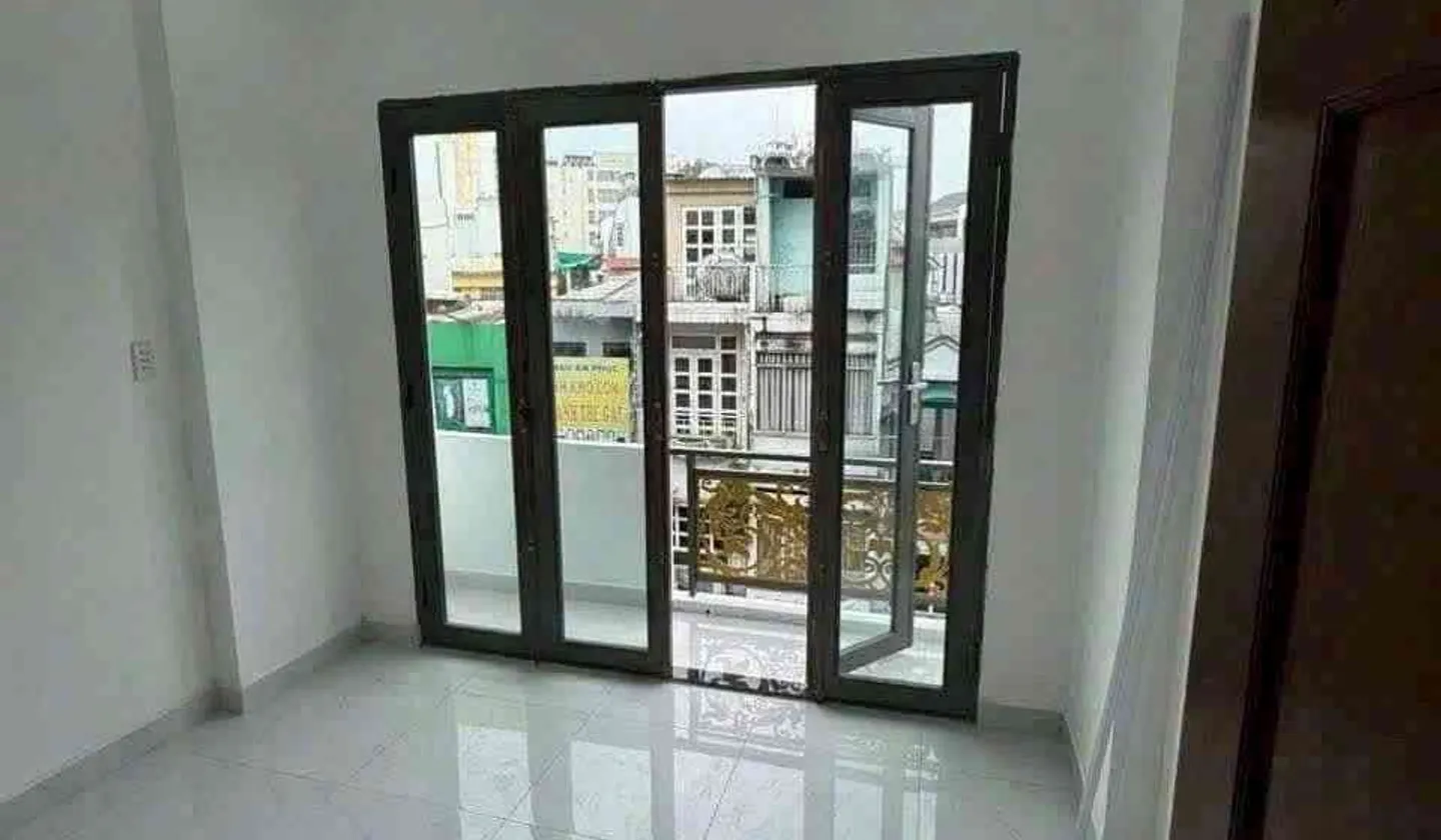 Nhà mặt phố Quận 3 cho thuê dài hạn giá 7,35 tỷ... Bán nhà mặt phố tại Nhiêu Lộc, Hồ Chí Minh 01