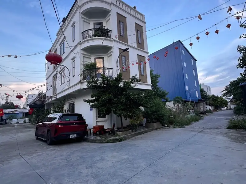 Nhà mặt phố lô góc ba mặt thoáng trung tâm Phường Trang Quan, phù hợp kinh doanh văn phòng... Bán nhà mặt phố tại An Hải, Hải Phòng 01