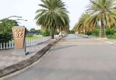 Đất nền 81.5m² hướng Đông Nam, đường rộng 6m tại Khu nhà phố Thủ Đức... Bán đất tại Long Phước, Hồ Chí Minh 01