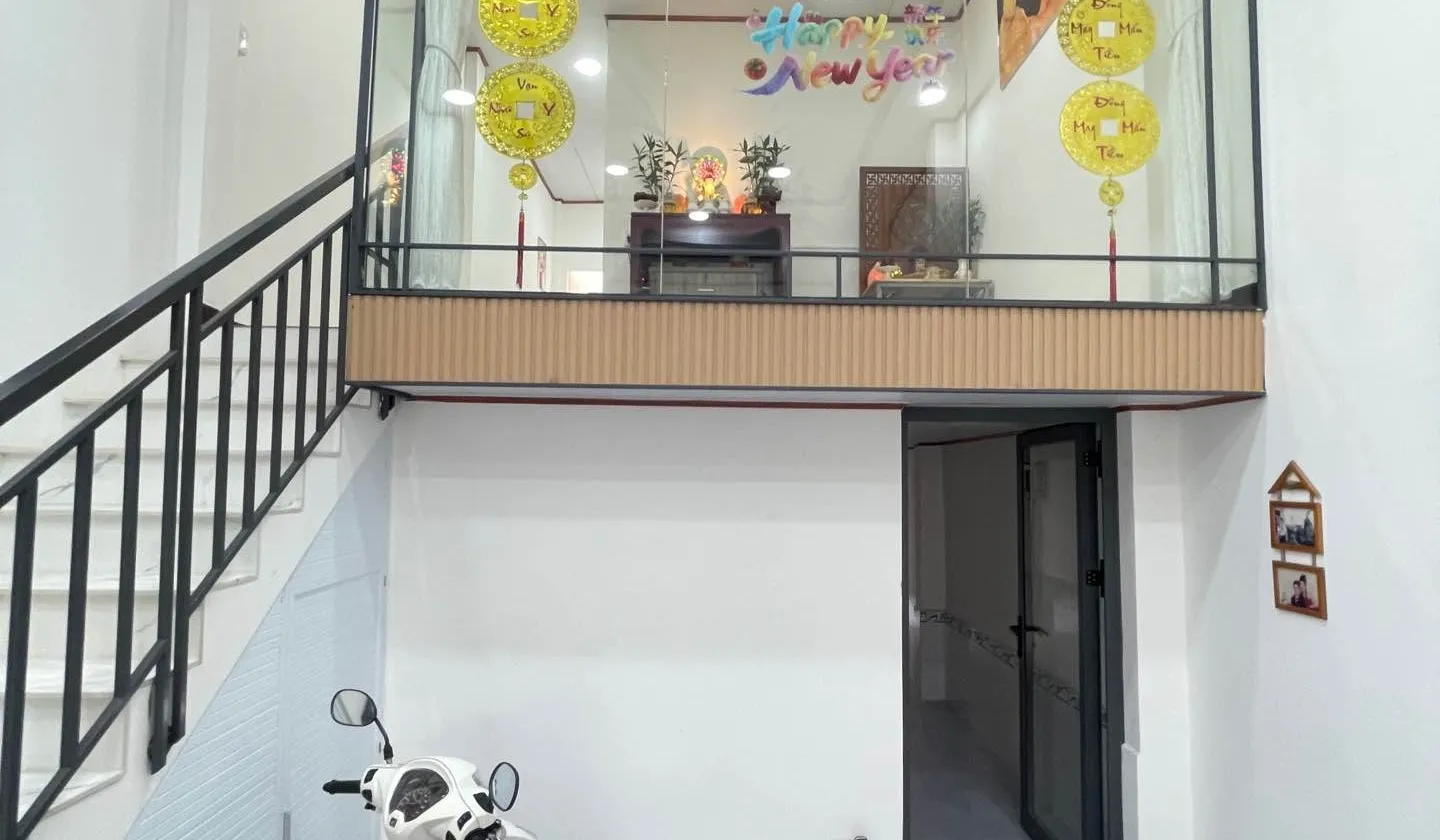Cơ hội hiếm có sở hữu nhà phố sang trọng tại khu vực đắc địa... Bán nhà riêng tại Bình Tiên, Hồ Chí Minh 01