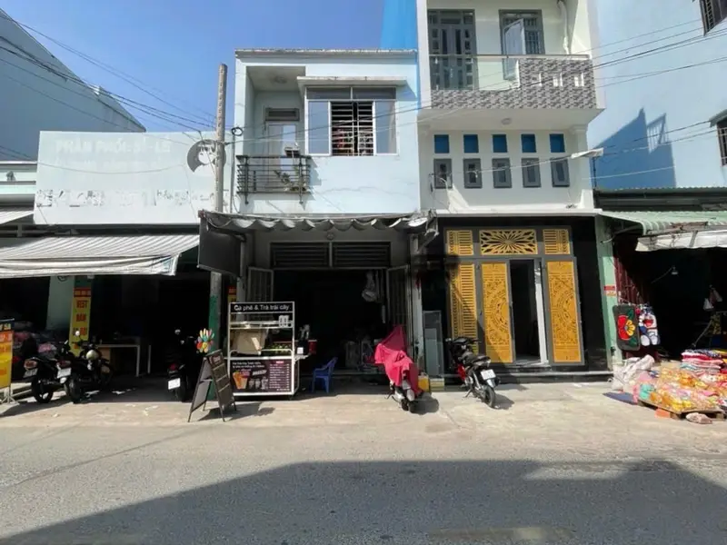 Nhà mặt tiền 4 tầng sầm uất Bình Tân giá tốt... Bán nhà mặt phố tại Bình Hưng Hòa, Hồ Chí Minh 01