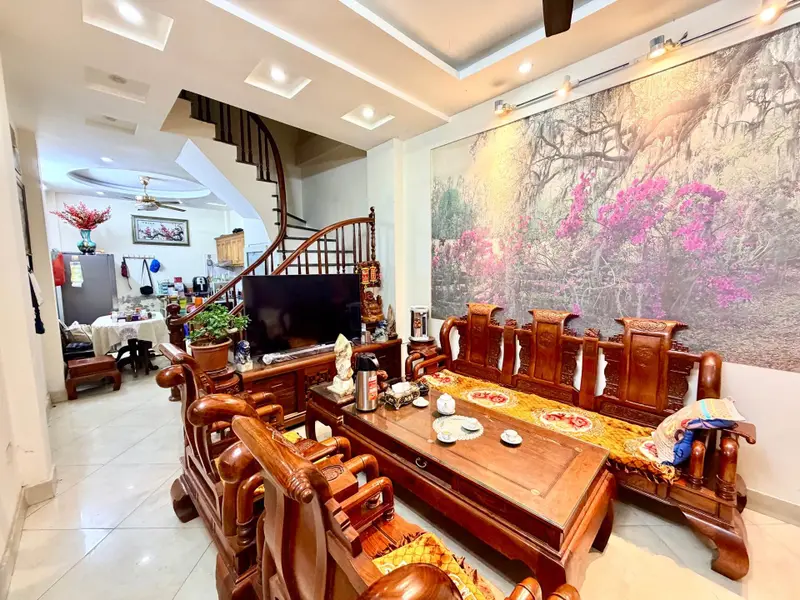 Bán nhà riêng 5 tầng lô góc tại Kim Ngưu, diện tích 45m² giá 11.5 tỷ đồng... Bán nhà riêng tại Lĩnh Nam, Hà Nội 01