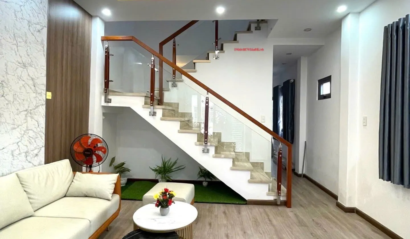 🏠LÔ GÓC QUANG TRUNG–2TẦNG BTCT– 54M²– HẺM BA GÁC 🌹
💰CHỈ 5.38 TỶ(TL) 💥
📐DT: 1Trệt ,1 lầu ,Ng... Bán nhà riêng tại Gò Vấp, Hồ Chí Minh 01