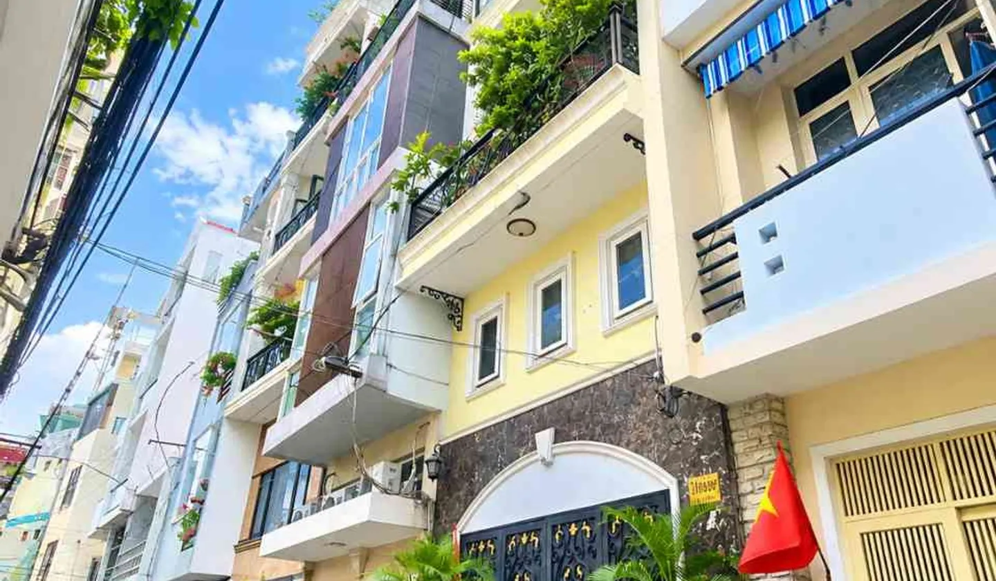 Nhà Hẻm Xe Hơi Phú Nhuận 7PN - Sống Sang, Thuận Tiện... Bán nhà riêng tại Phú Nhuận, Hồ Chí Minh 01
