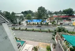 Nhà mặt phố 4 tầng rộng rãi tại quận trung tâm... Bán nhà mặt phố tại Dĩ An, Hồ Chí Minh 01