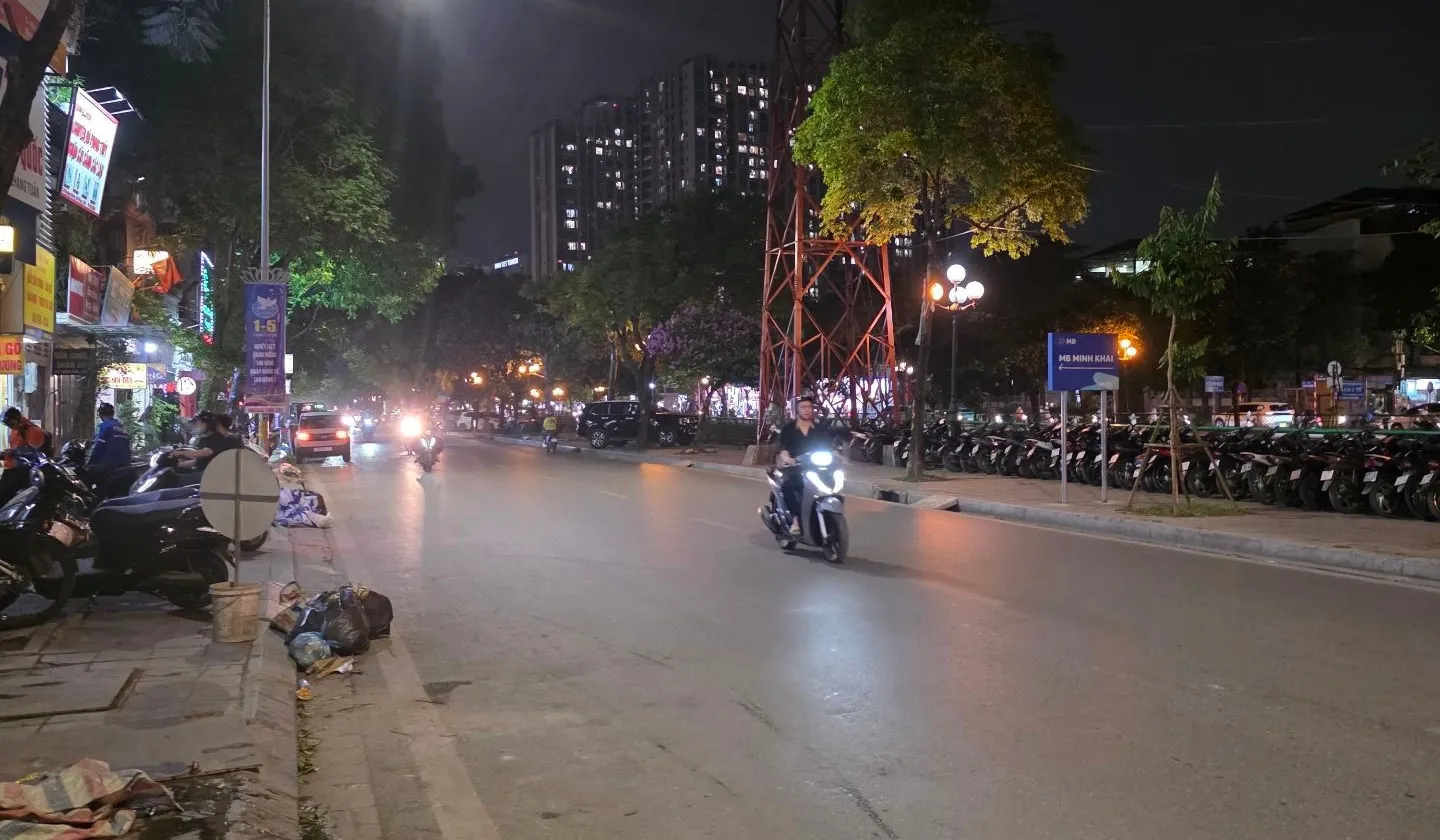 Bán nhà mặt phố lô góc 3 tầng 30m² tại phố Kim Ngưu, 21 tỷ... Bán nhà mặt phố tại Vĩnh Tuy, Hà Nội 01