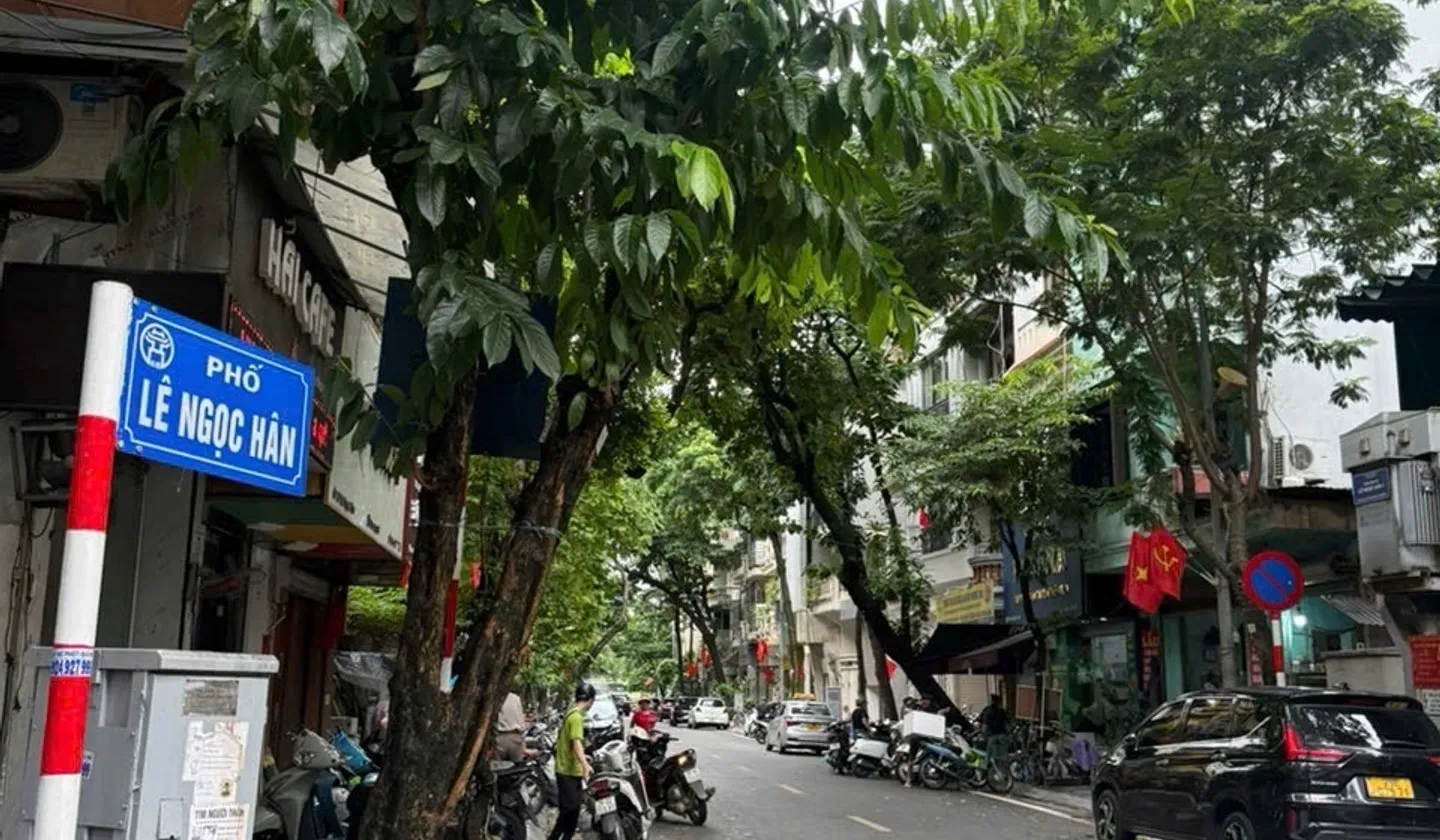 Cơ hội vàng sở hữu nhà riêng 5 tầng vị trí đắc địa tại trung tâm quận Hoàn Kiếm... Bán nhà riêng tại Hai Bà Trưng, Hà Nội 01