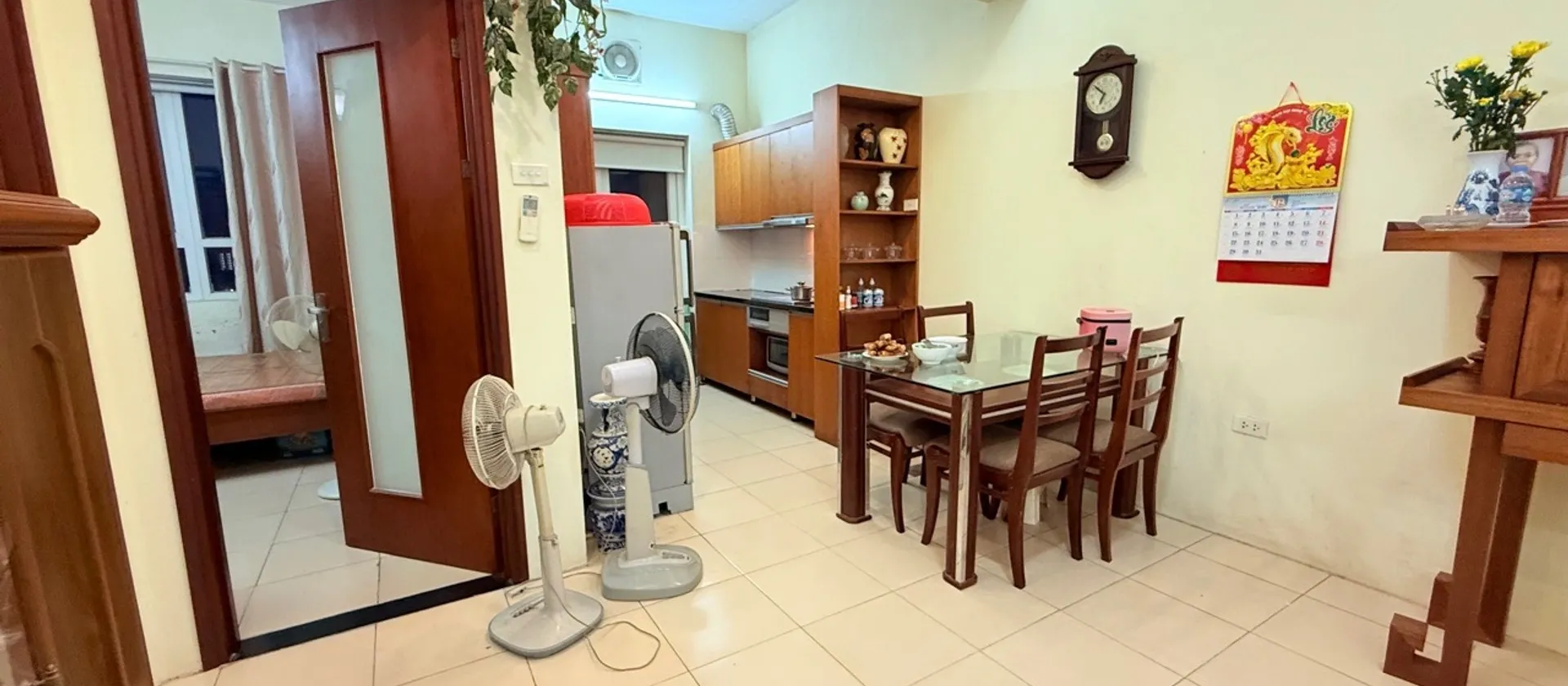 Bán căn hộ 70m2 tầng trung tại KĐT Resco Cổ Nhuế 2 ngủ 5.3 tỷ.... Bán căn hộ chung cư tại Xuân Đỉnh, Hà Nội 01