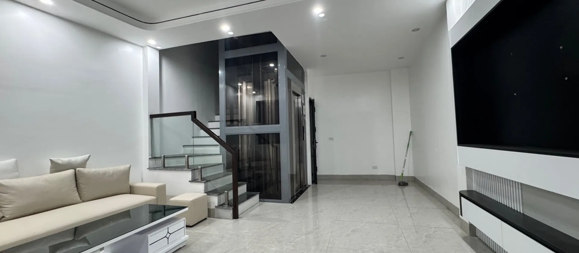 Nhà mới 6 tầng thang máy, giá tốt tại Gia Quất... Bán nhà riêng tại Bồ Đề, Hà Nội 01