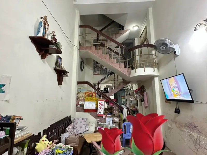 HẺM XE HƠI TRÁNH NHAU - KHU VIP 3/2 LÊ HỒNG PHONG... Bán nhà riêng tại Vườn Lài, Hồ Chí Minh 01