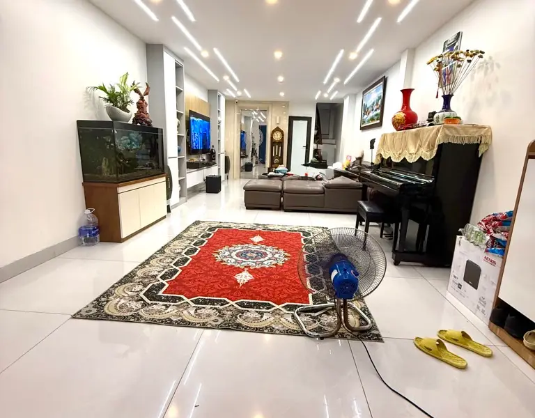 Bán nhà 6 tầng thang máy Định Công, diện tích 44m2, 6 tầng, ô tô đỗ cửa, chủ thiện chí bán.... Bán nhà riêng tại Định Công, Hà Nội 01
