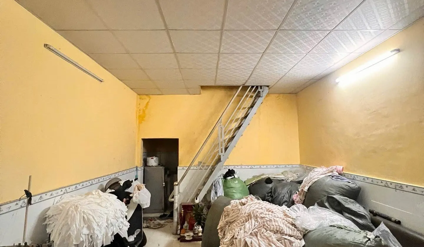 Nhà 2 tầng 4x13m sát mặt tiền Vườn Lài, giá 3.7 tỷ... Bán nhà riêng tại Phú Thọ Hòa, Hồ Chí Minh 01