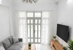 Ngay Nhà Thờ Xóm Chiếu - Hẻm xe tải - 108m2 - 10 tỷ nhỉnh - Ngang gần 5m - Sổ đẹp vuông vức... Bán nhà riêng tại Xóm Chiếu, Hồ Chí Minh 01