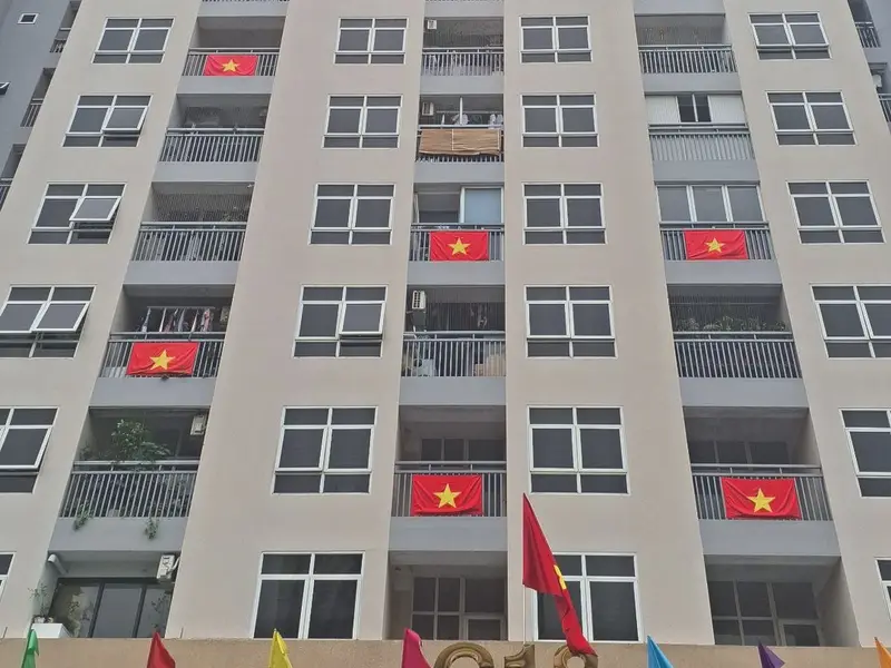 Bán căn hộ 3 phòng ngủ tại phường Hồng Hà, Hà Nội... Bán căn hộ chung cư tại Hồng Hà, Hà Nội 01