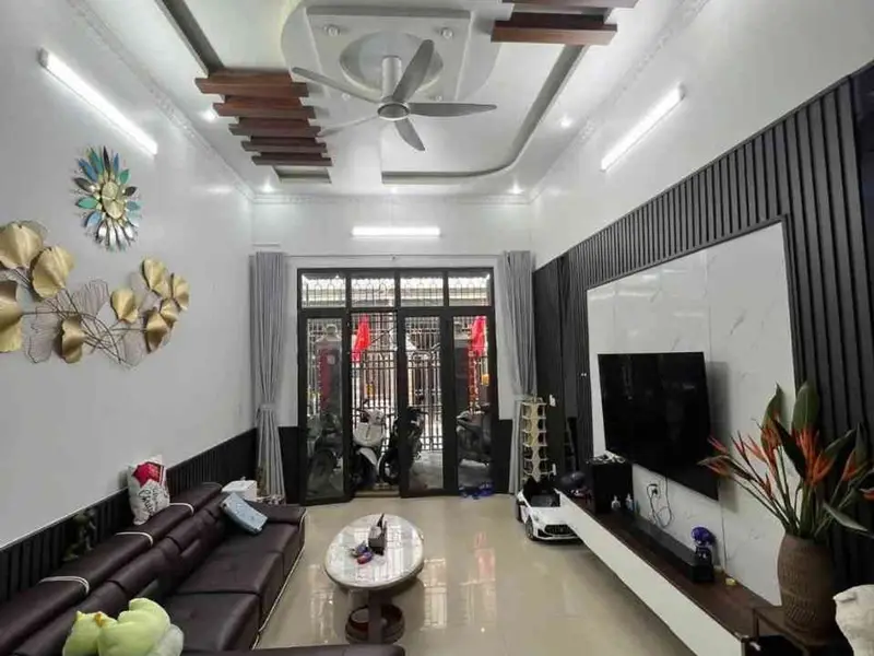 Nhà Kiều Sơn ngõ ô tô, bảo vệ 24/7, không gian rộng, sổ đỏ chính chủ... Bán nhà riêng tại Hải An, Hải Phòng 01