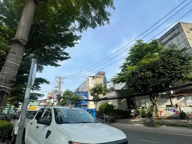 SÁT MT TÔN ĐẢN - 92.5M² - THU 240TR/NĂM - 7.2 TỶ - SỔ VUÔNG VỨC ĐẸP... Bán nhà riêng tại Khánh Hội, Hồ Chí Minh 01