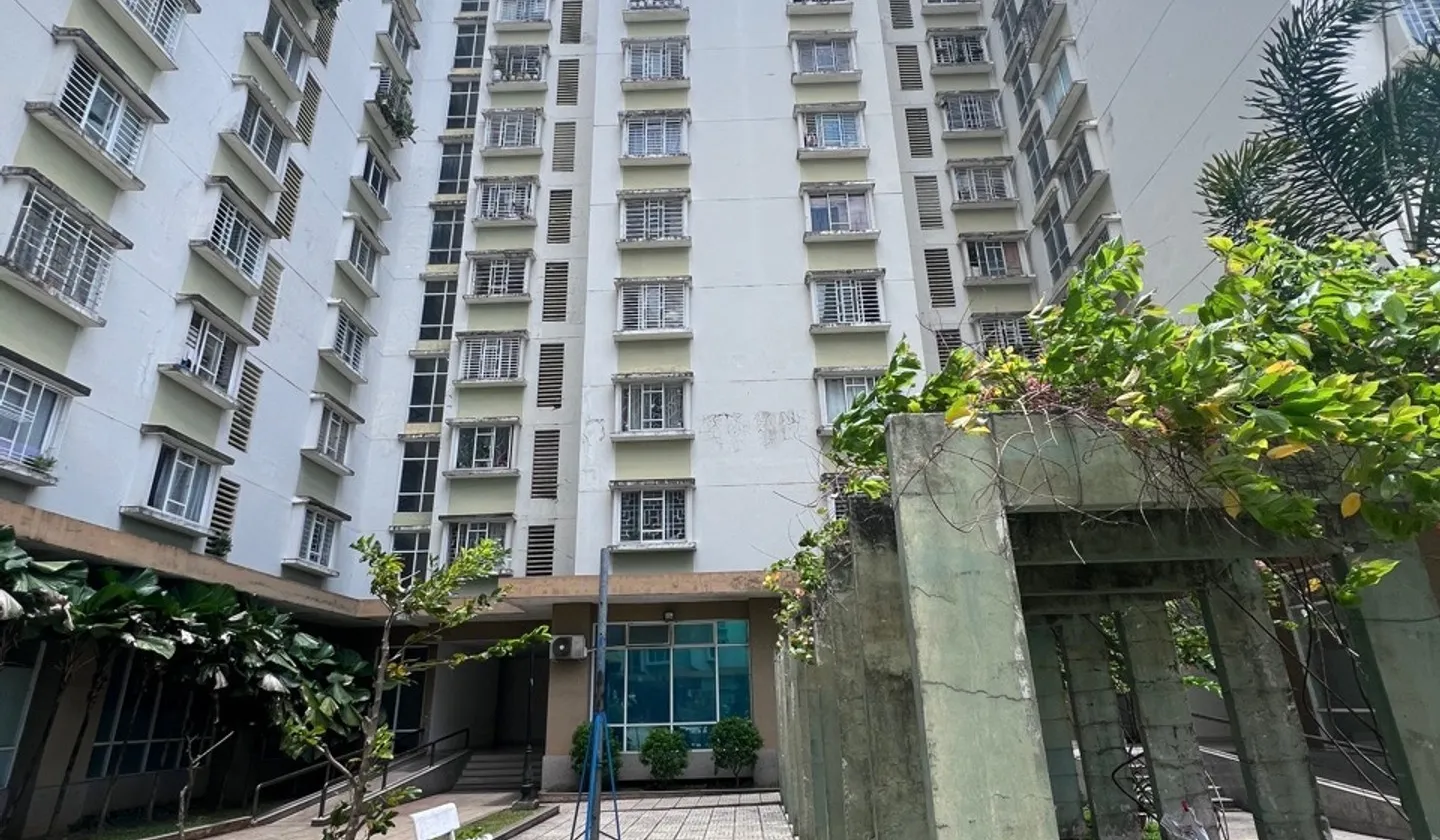Bán nhà mặt phố tại Phường 7, Quận 8, 6 tầng, mặt tiền 8m, nội thất cao cấp... Bán nhà mặt phố tại Bình Đông, Hồ Chí Minh 01