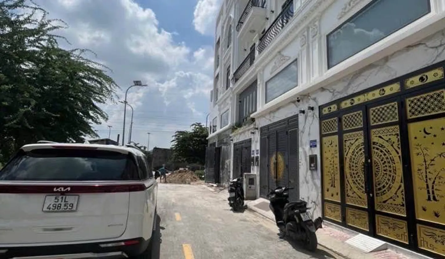 Siêu phẩm nhà mới 5 tầng, Bình Tân chỉ 6.9 tỷ! 🚀... Bán nhà riêng tại Bình Tân, Hồ Chí Minh 01