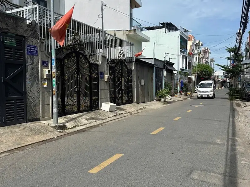 Nhà mặt phố 4 tầng Bình Tân giá 7.7 tỷ, mặt tiền 4m, mới xây... Bán nhà mặt phố tại Bình Tân, Hồ Chí Minh 01