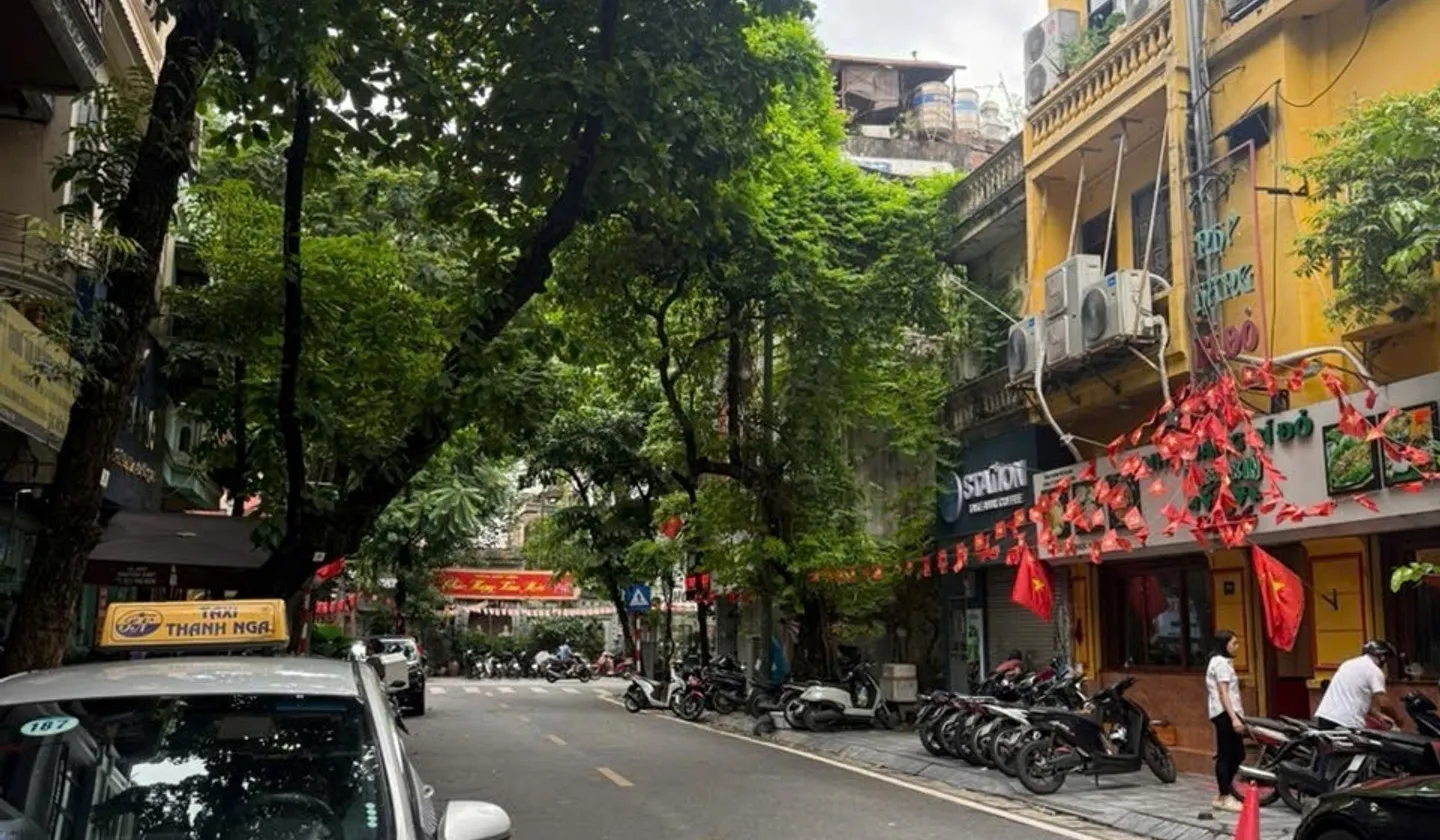 Nhà Phố Cổ Thanh Lịch, Gần Hồ Gươm, Sang Trọng và Tiện Nghi... Bán nhà riêng tại Hai Bà Trưng, Hà Nội 01