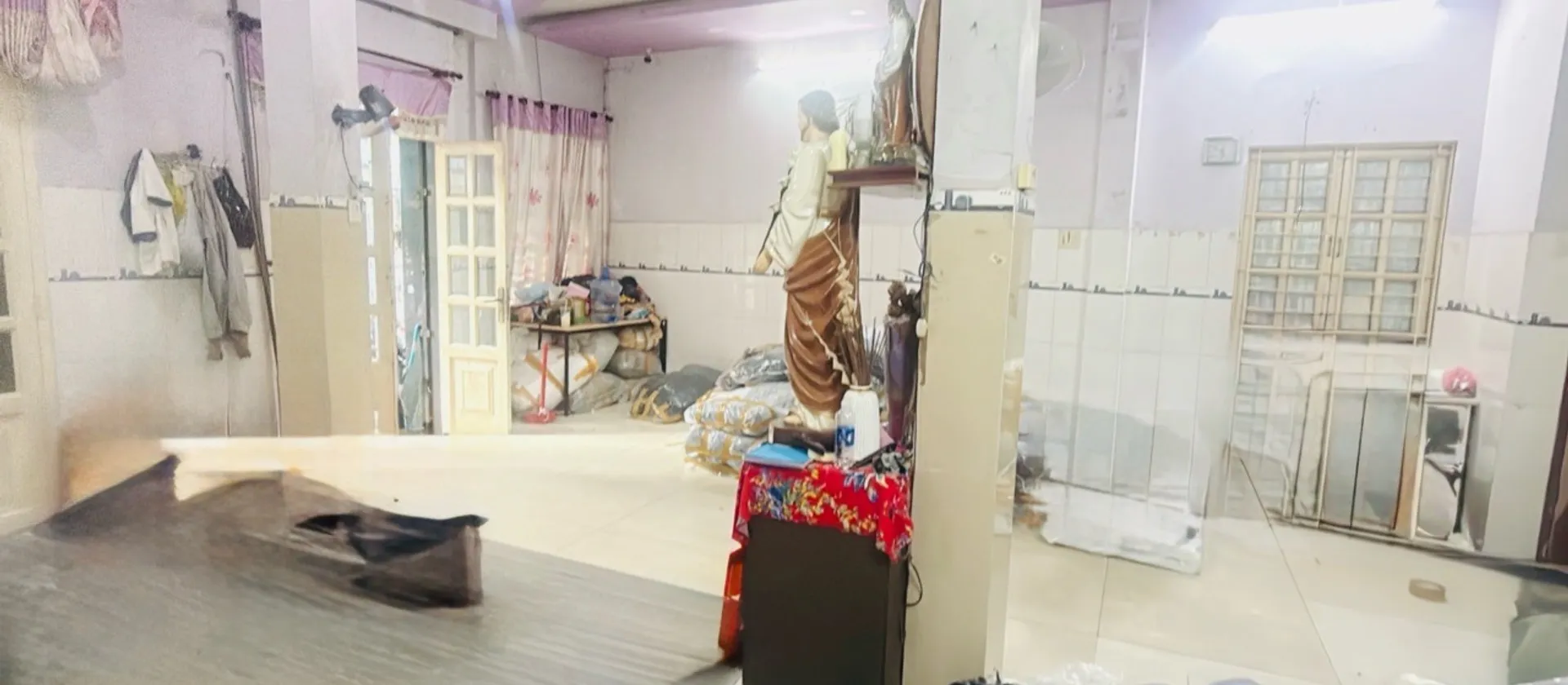 Bán nhà 4 tầng mặt tiền lớn, kinh doanh tốt quận Tân Bình... Bán nhà mặt phố tại Bảy Hiền, Hồ Chí Minh 01