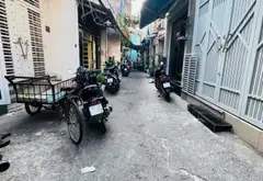 Nhà Đẹp 4 Tầng Dương Bá Trac, 4PN,
5WC, SHR Nở Hậu - Nhỉnh 6 T.ỷ... Bán nhà riêng tại Chánh Hưng, Hồ Chí Minh 01