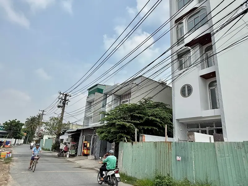 Bán nhà mặt phố 3 tầng tại Phường Long Trường, TP. Hồ Chí Minh, diện tích 50.7m2... Bán nhà mặt phố tại Long Trường, Hồ Chí Minh 01