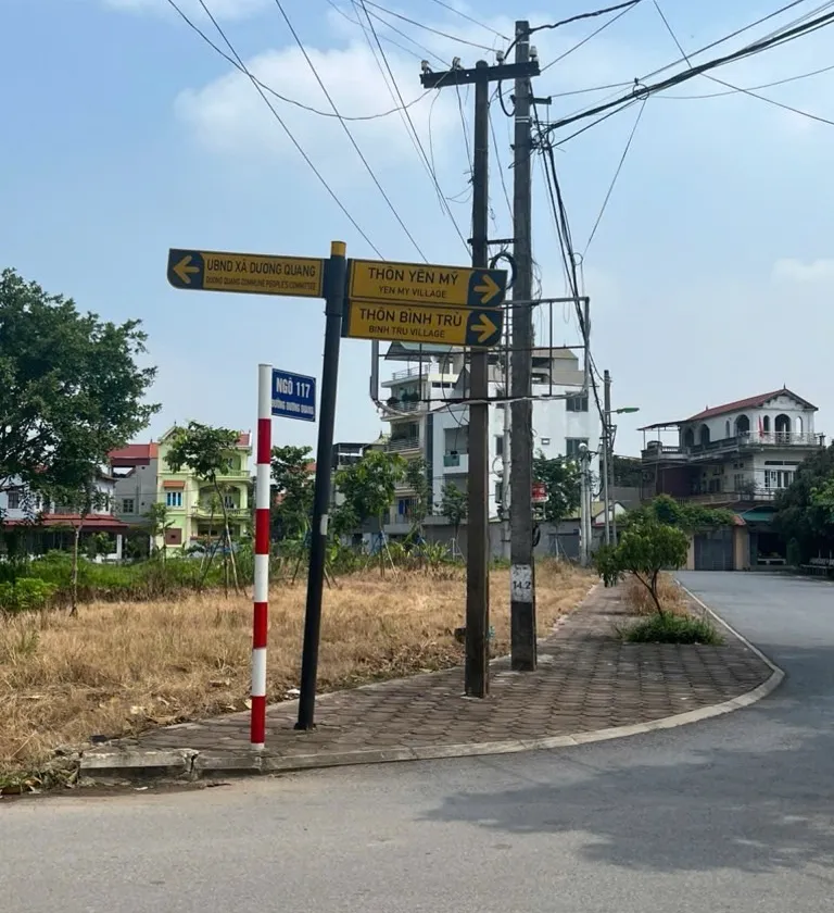 Bán nhà riêng 3 tầng diện tích 90.1 m2 hướng Tây Nam tại Dương Quang... Bán nhà riêng tại Thuận An, Hà Nội 01
