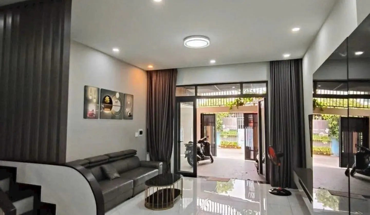 Nhà mặt phố 2 tầng đẳng cấp tại phường Đông Hòa, Dĩ An -Nhỉnh 7xT.ỷ... Bán nhà mặt phố tại Đông Hòa, Hồ Chí Minh 01