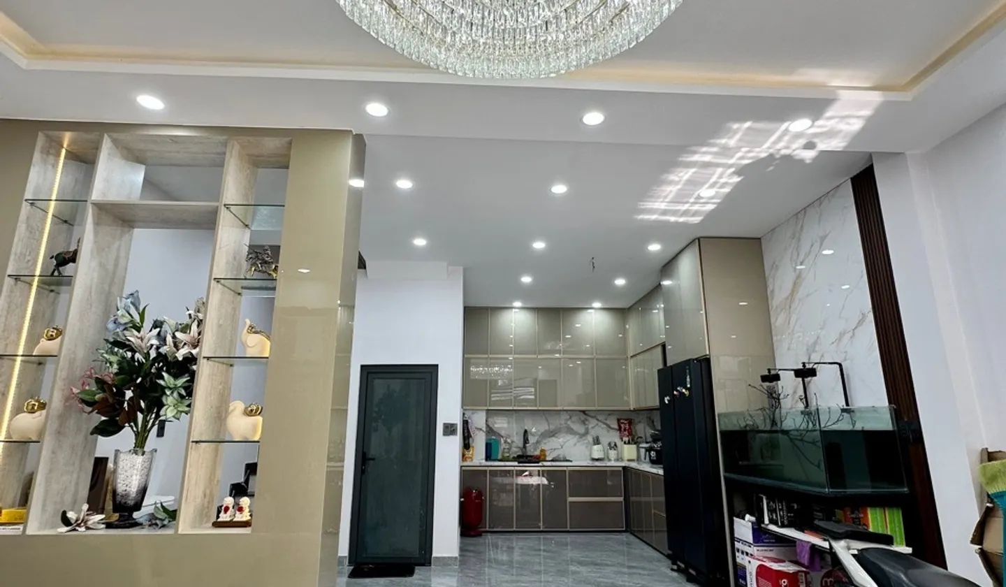 Biệt thự mini đẳng cấp Quận 11 với thiết kế hiện đại và không gian mở tinh tế... Bán nhà riêng tại Minh Phụng, Hồ Chí Minh 01