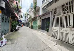 Bán nhà riêng 2 tầng, phường Phú Nhuận, đường 5m, 3 phút Quận 1 và 7 phút sân bay TSN, nhỉnh 5 tỷ... Bán nhà riêng tại Phú Nhuận, Hồ Chí Minh 01