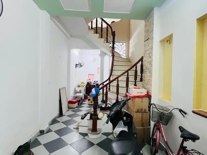 Nhà Ngõ Thông Gần Oto Hoàng Mai, Kiên Cố, Giá Hấp Dẫn... Bán nhà riêng tại Hoàng Mai, Hà Nội 01