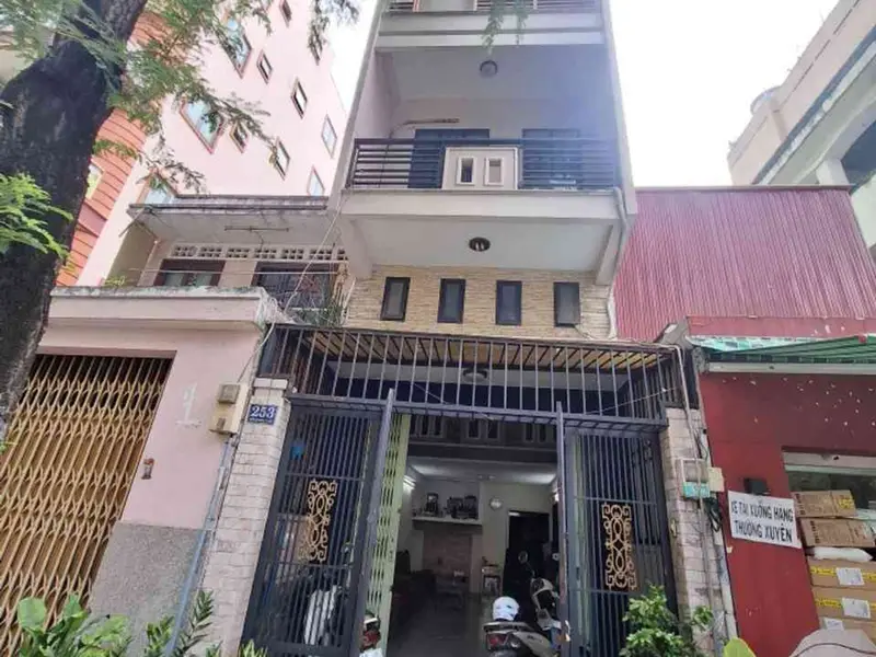 Nhà phố đẳng cấp mặt tiền quận 10, không gian kinh doanh thượng lưu... Bán nhà mặt phố tại Vườn Lài, Hồ Chí Minh 01