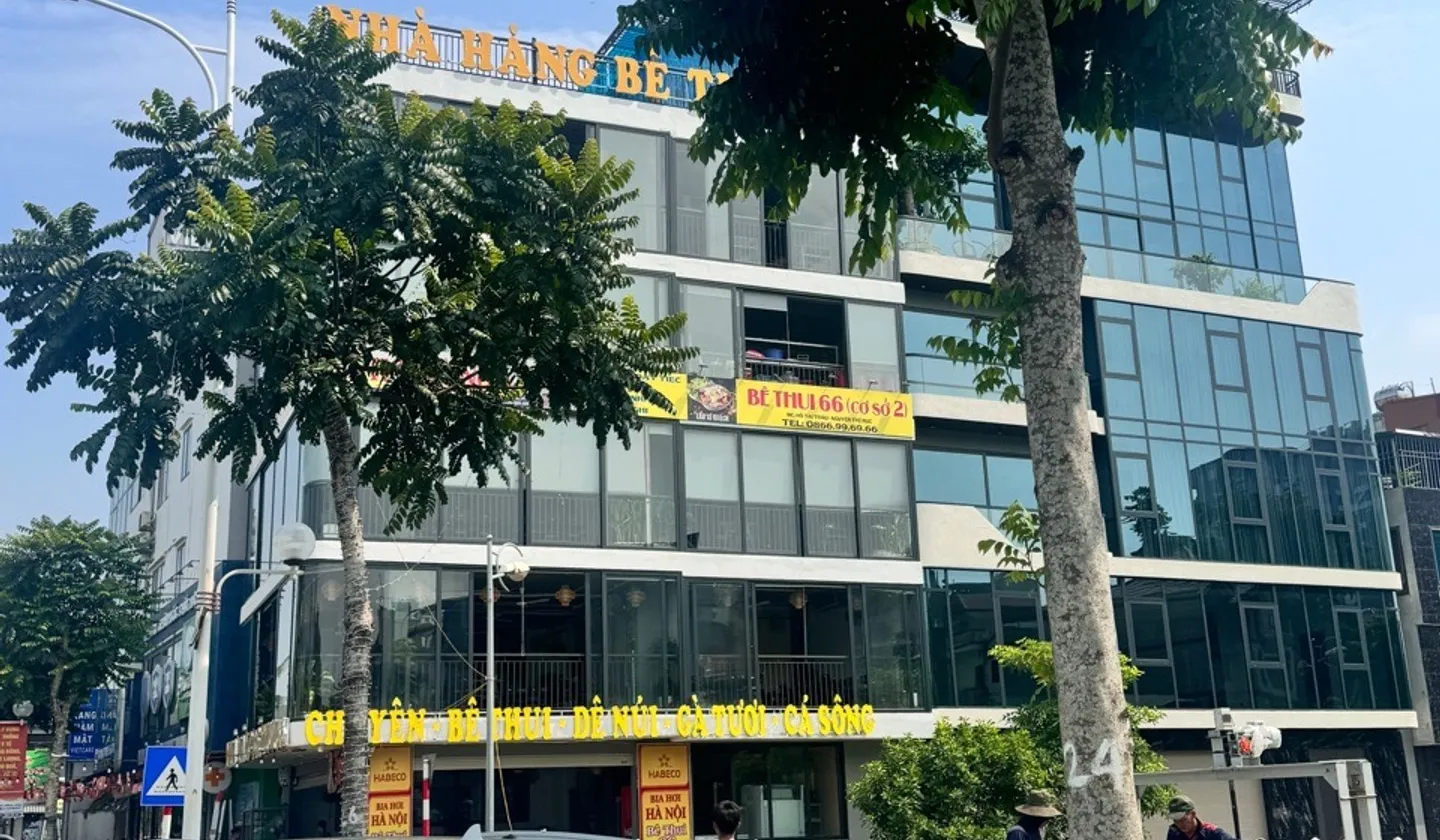 Siêu Phẩm Nhà Mặt Phố 7 Tầng Sang Trọng Ven Hồ Tai Trâu... Bán nhà mặt phố tại Long Biên, Hà Nội 01