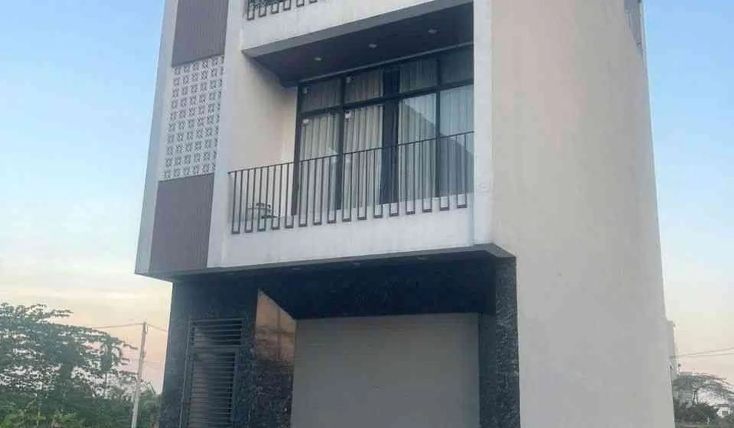 Bán nhà diện tích 81,2m... Bán nhà mặt phố tại Đan Phượng, Hà Nội 01