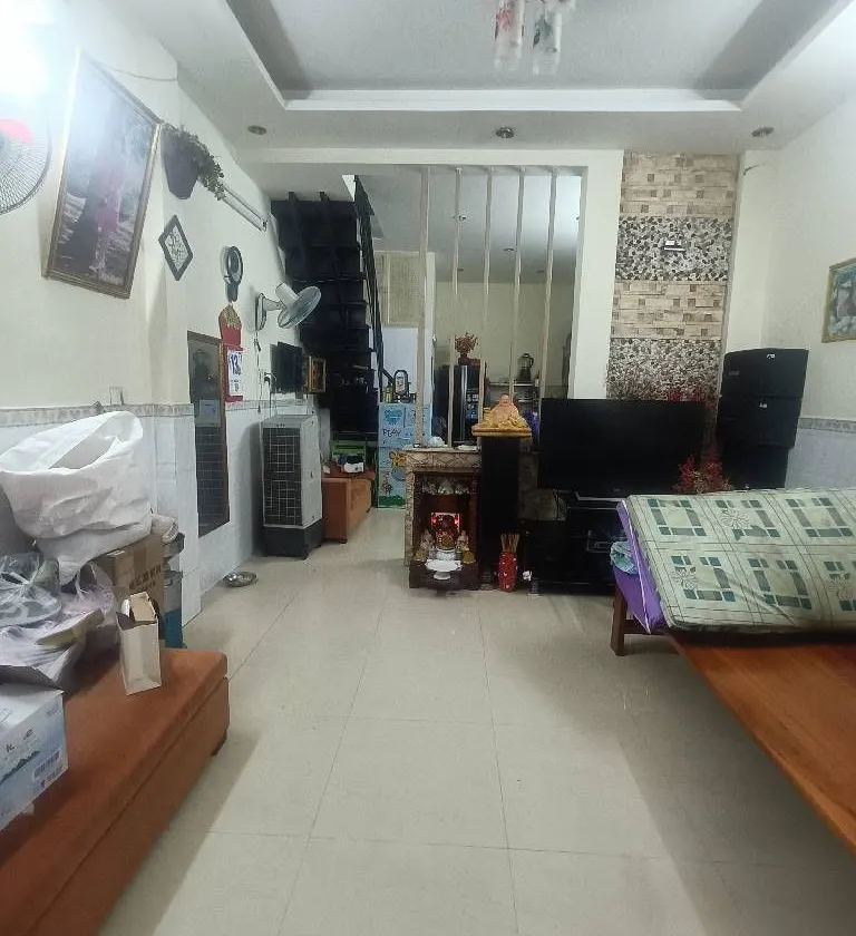 Bán nhà mặt phố tại quận 12 gần chợ Lạc Quang, nhà 2 tầng, 4 phòng ngủ... Bán nhà mặt phố tại Đông Hưng Thuận, Hồ Chí Minh 01