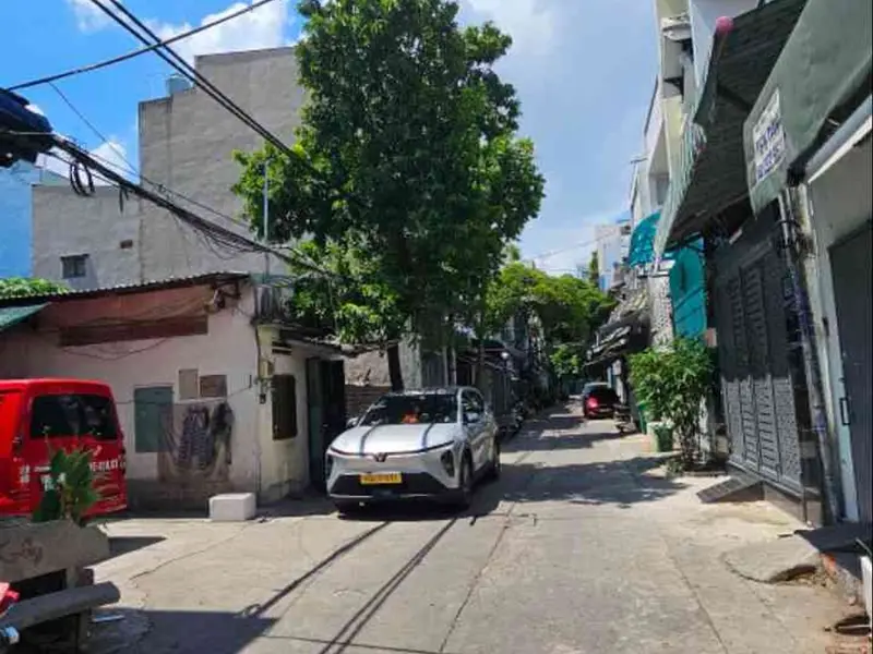 Nhà riêng 2 tầng 52m2 tại quận Phú Nhuận với đường trước nhà 8m rộng rãi... Bán nhà riêng tại Bình Hưng Hòa, Hồ Chí Minh 01