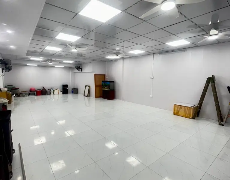 Cửa hàng tầng 1 mặt tiền rộng 11m, kinh doanh sầm uất tại Vũ Thạnh... Bán căn hộ chung cư tại Giảng Võ, Hà Nội 01