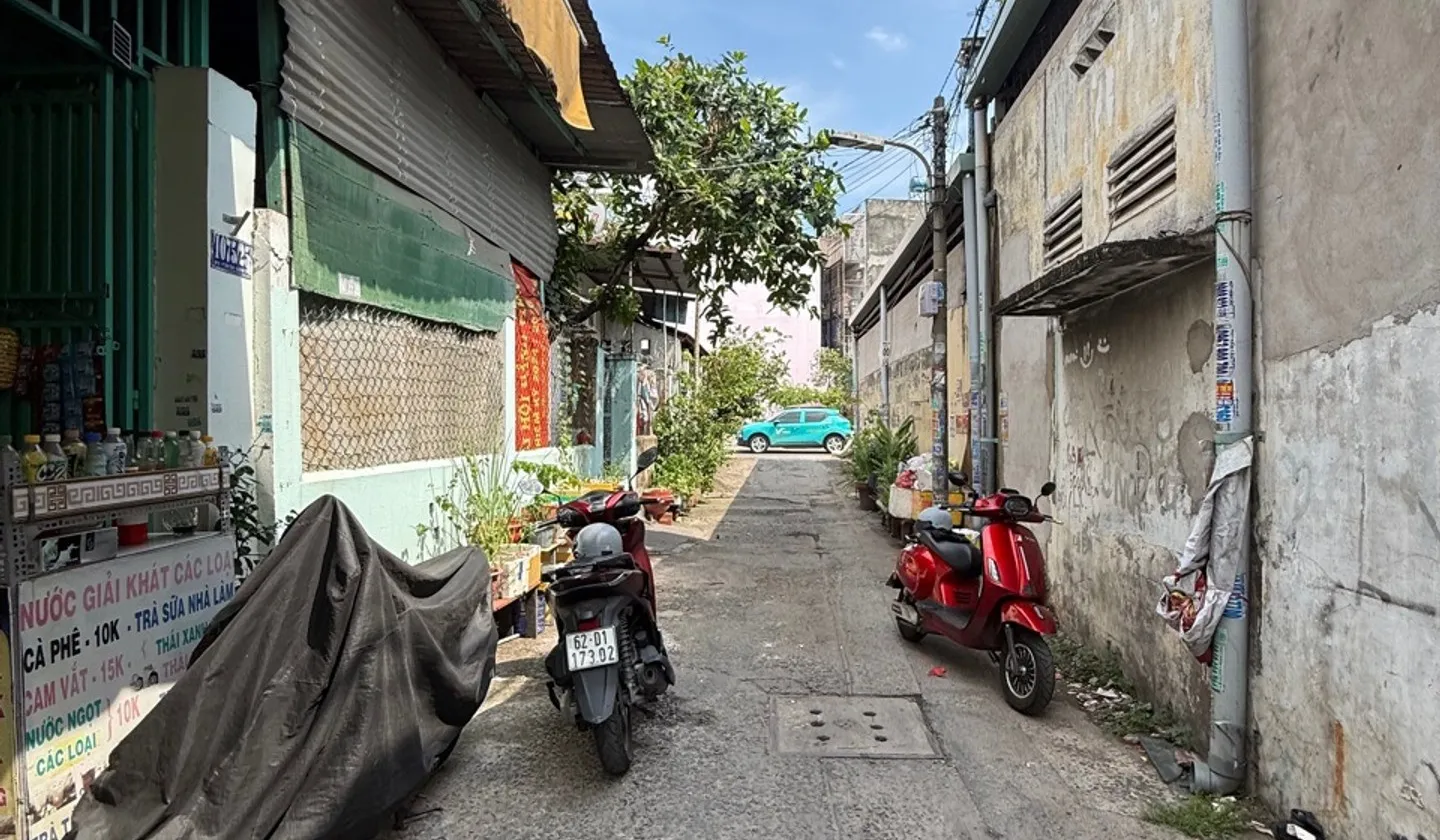 Bán nhà hẻm 1075 Tỉnh lộ 10 DT 4x21... Bán nhà riêng tại Tân Tạo, Hồ Chí Minh 01