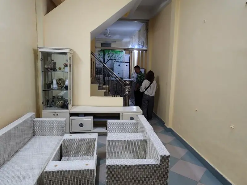Bán nhà riêng 4 tầng mặt tiền rộng, 2 mặt thoáng ở Thái Hà, phù hợp làm apartment... Bán nhà riêng tại Đống Đa, Hà Nội 01