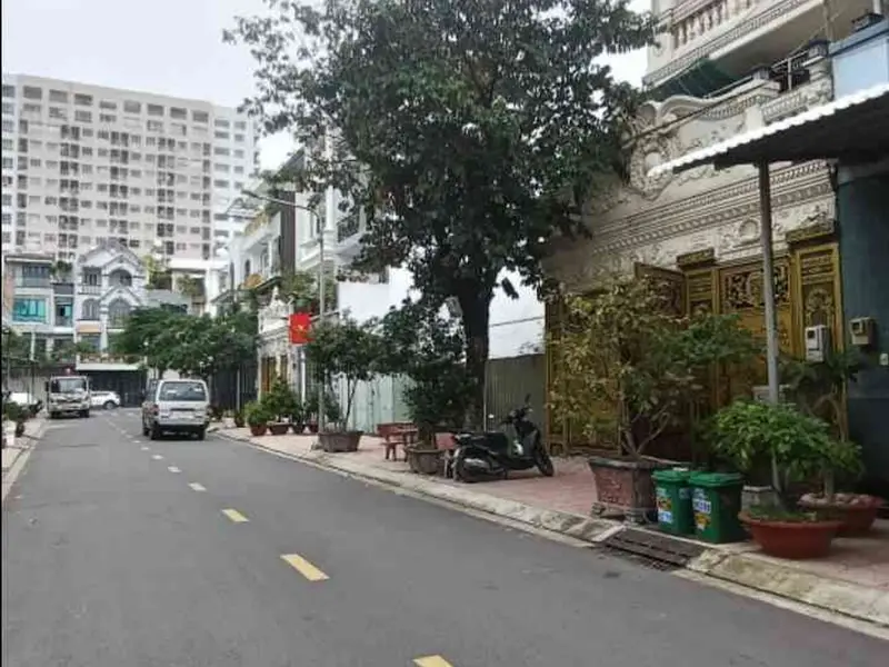 Bán Nhà Mặt Phố Cao Cấp Tại Khu Bàn Cờ - 5 Tầng, 6 Phòng Ngủ, Giá 13 Tỷ VNĐ... Bán nhà mặt phố tại Bình Tân, Hồ Chí Minh 01