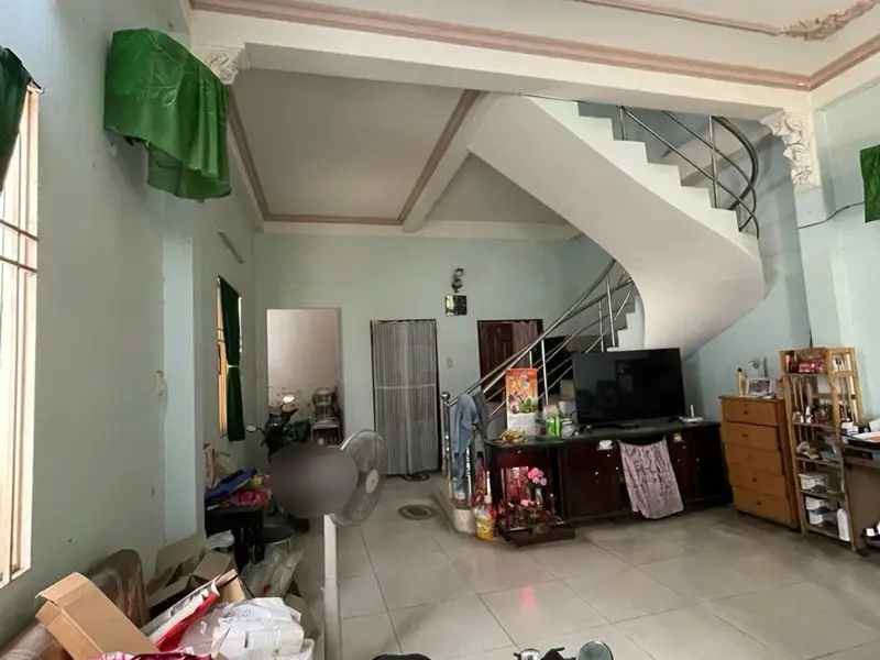 BÁN NHÀ 2 MẶT TIỀN. SÁT ĐƯỜNG TRẦN XUÂN SOẠN TÂN HƯNG QUẬN 7. DT 136.7M2. 8 X 17. CHỈ 13.5 TỶ... Bán nhà riêng tại Tân Hưng, Hồ Chí Minh 01