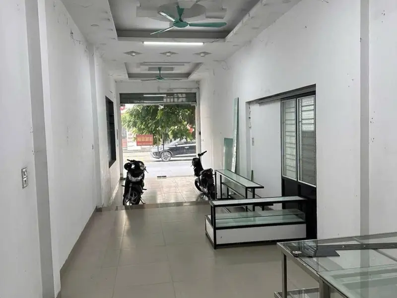 Nhà mặt phố Trần Phú sầm uất, tiện nghi đỉnh cao... Bán nhà mặt phố tại Từ Sơn, Bắc Ninh 01